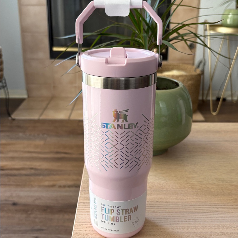 Stanley Light Pink Thermos with Handle